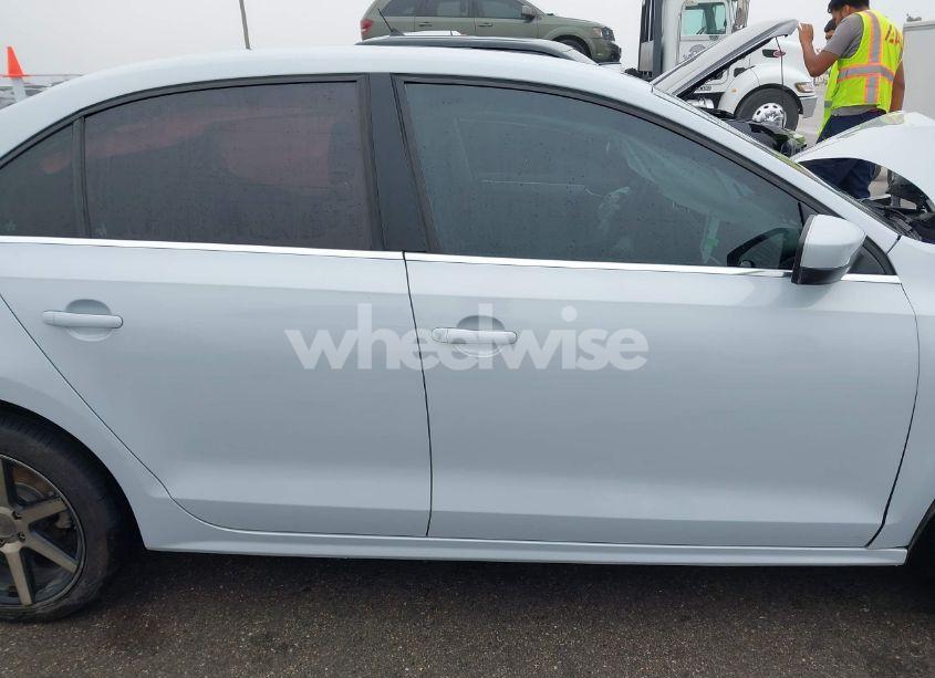 Photo 13 of 2017 Volkswagen Jetta 1.4T S (VIN 3VW167AJXHM381008)