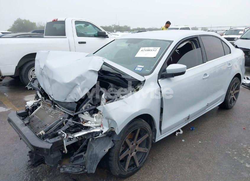 Photo 2 of 2017 Volkswagen Jetta 1.4T S (VIN 3VW167AJXHM381008)