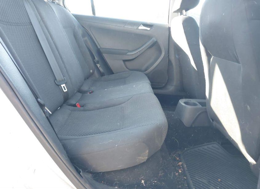 Photo 8 of 2012 Volkswagen Jetta 2.0L S (VIN 3VW1K7AJ0CM319489)