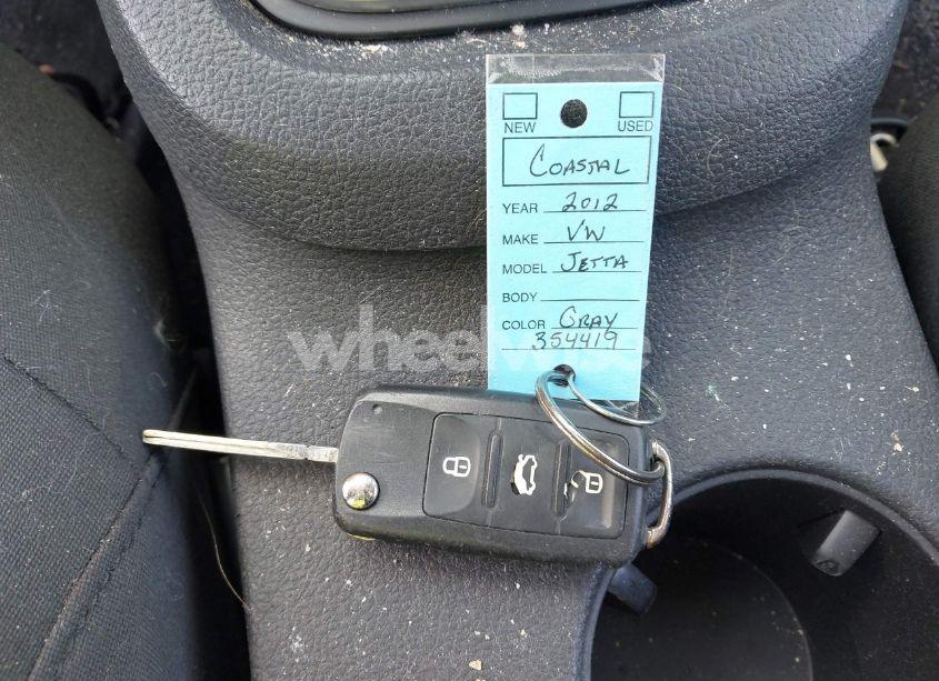 Photo 11 of 2012 Volkswagen Jetta 2.0L S (VIN 3VW1K7AJ0CM354419)