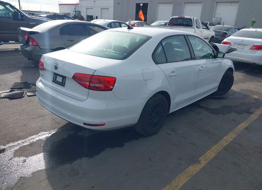 Photo 4 of 2015 Volkswagen Jetta 2.0L S (VIN 3VW1K7AJ0FM307508)