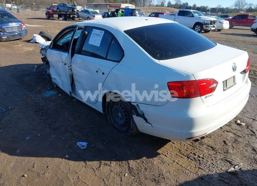 Photo 3 of 2012 Volkswagen Jetta 2.0L S (VIN 3VW1K7AJ1CM426552)
