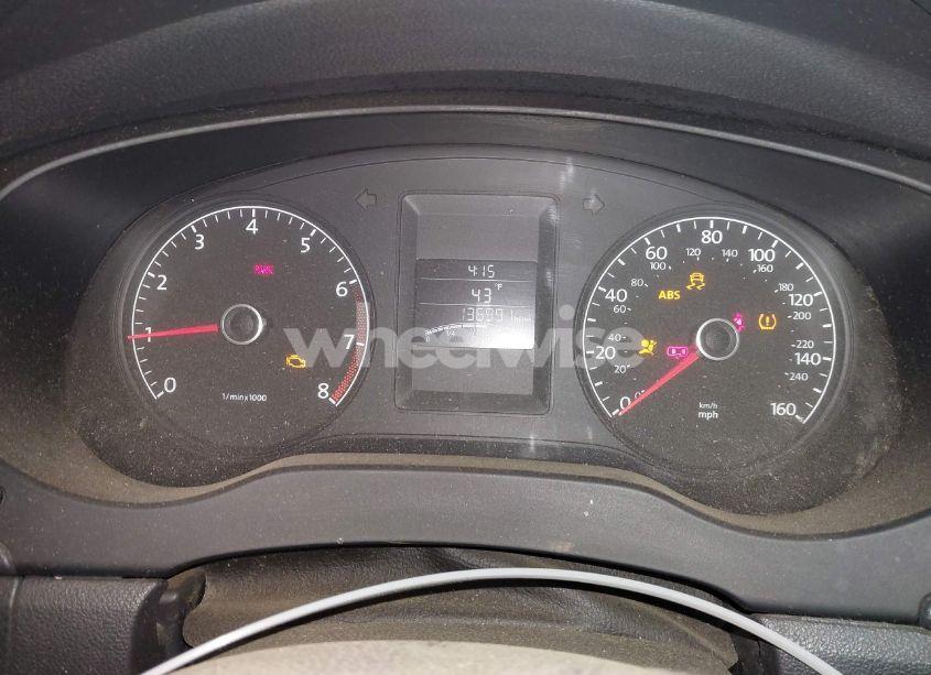 Photo 7 of 2014 Volkswagen Jetta 2.0L S (VIN 3VW1K7AJ1EM370678)