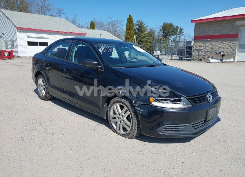 2012 Volkswagen Jetta 2.0L S (VIN 3VW1K7AJ2CM336911) main photo