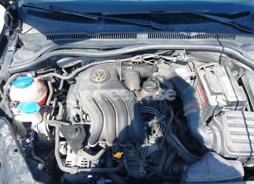 Photo 10 of 2012 Volkswagen Jetta 2.0L S (VIN 3VW1K7AJ2CM336911)