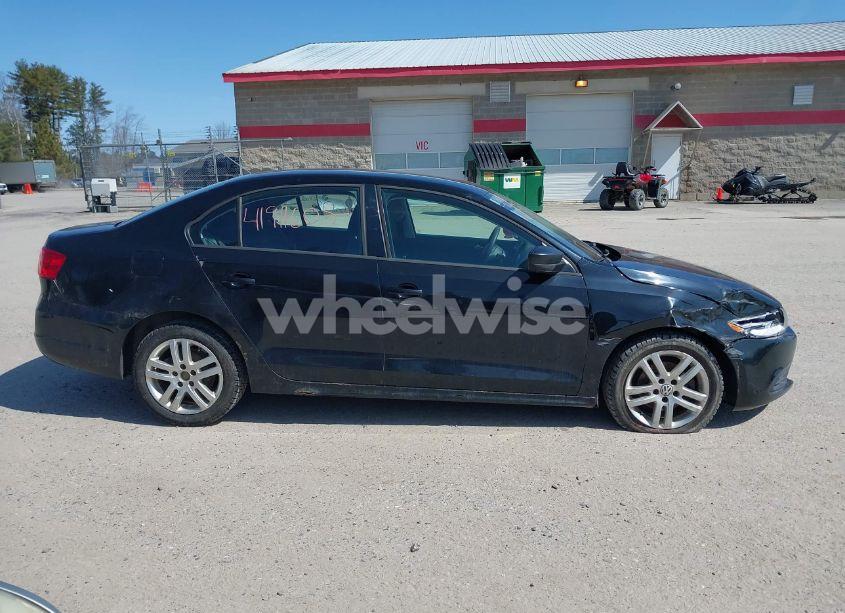Photo 13 of 2012 Volkswagen Jetta 2.0L S (VIN 3VW1K7AJ2CM336911)