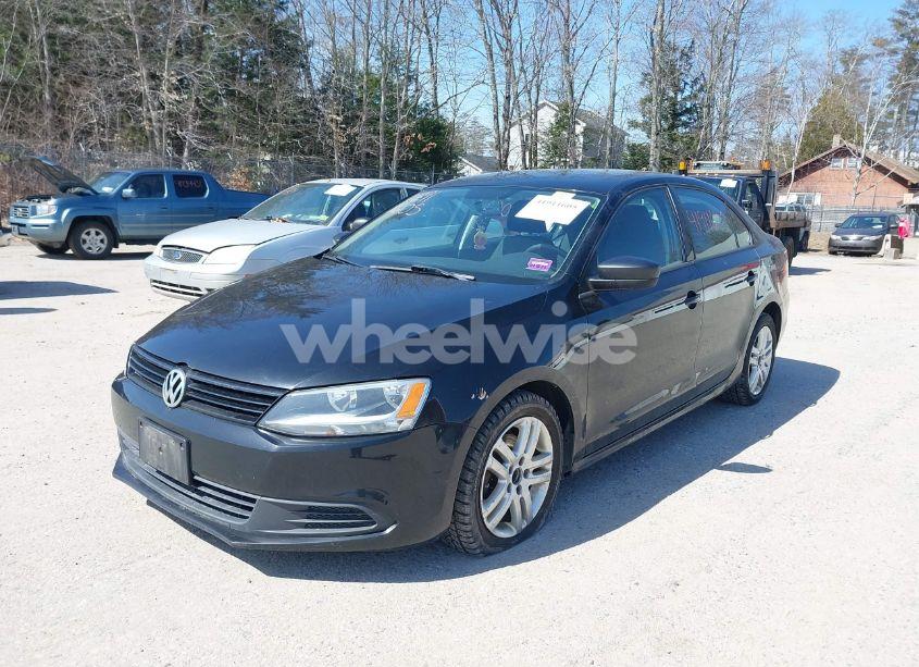Photo 2 of 2012 Volkswagen Jetta 2.0L S (VIN 3VW1K7AJ2CM336911)