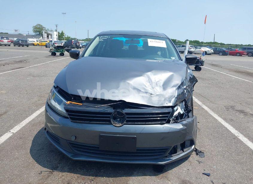 Photo 12 of 2012 Volkswagen Jetta 2.0L S (VIN 3VW1K7AJ2CM339212)