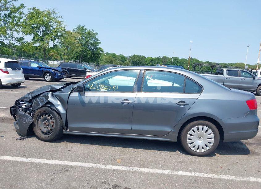 Photo 14 of 2012 Volkswagen Jetta 2.0L S (VIN 3VW1K7AJ2CM339212)