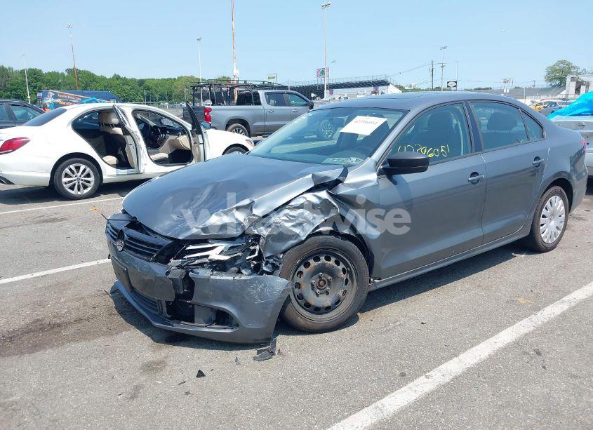 Photo 2 of 2012 Volkswagen Jetta 2.0L S (VIN 3VW1K7AJ2CM339212)