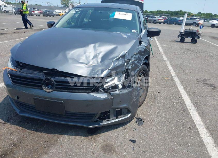 Photo 6 of 2012 Volkswagen Jetta 2.0L S (VIN 3VW1K7AJ2CM339212)