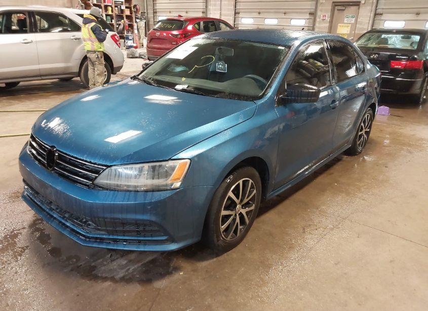 Photo 2 of 2015 Volkswagen Jetta 2.0L S (VIN 3VW1K7AJ2FM298729)