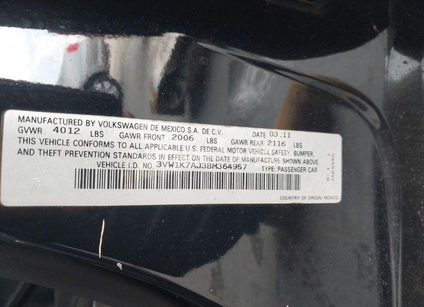 Photo 9 of 2011 Volkswagen Jetta 2.0L S (VIN 3VW1K7AJ3BM364957)