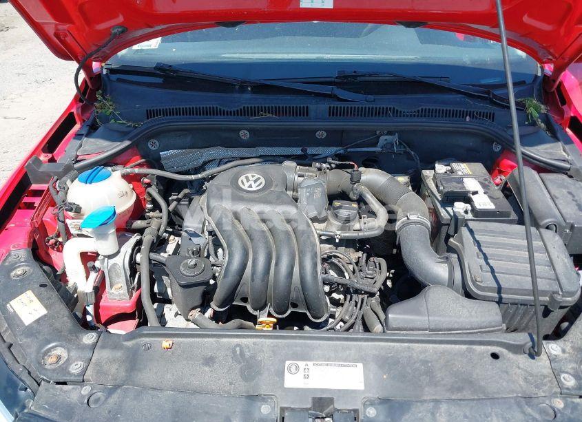 Photo 10 of 2012 Volkswagen Jetta 2.0L S (VIN 3VW1K7AJ3CM343852)