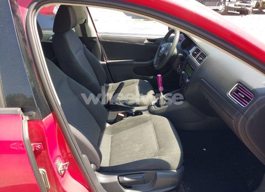 Photo 5 of 2012 Volkswagen Jetta 2.0L S (VIN 3VW1K7AJ3CM343852)