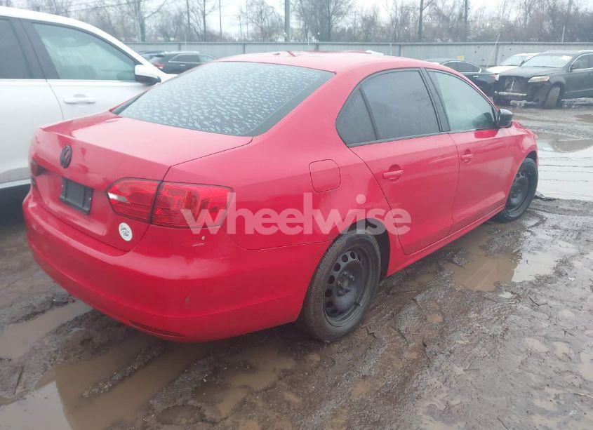 Photo 4 of 2012 Volkswagen Jetta 2.0L S (VIN 3VW1K7AJ4CM348624)