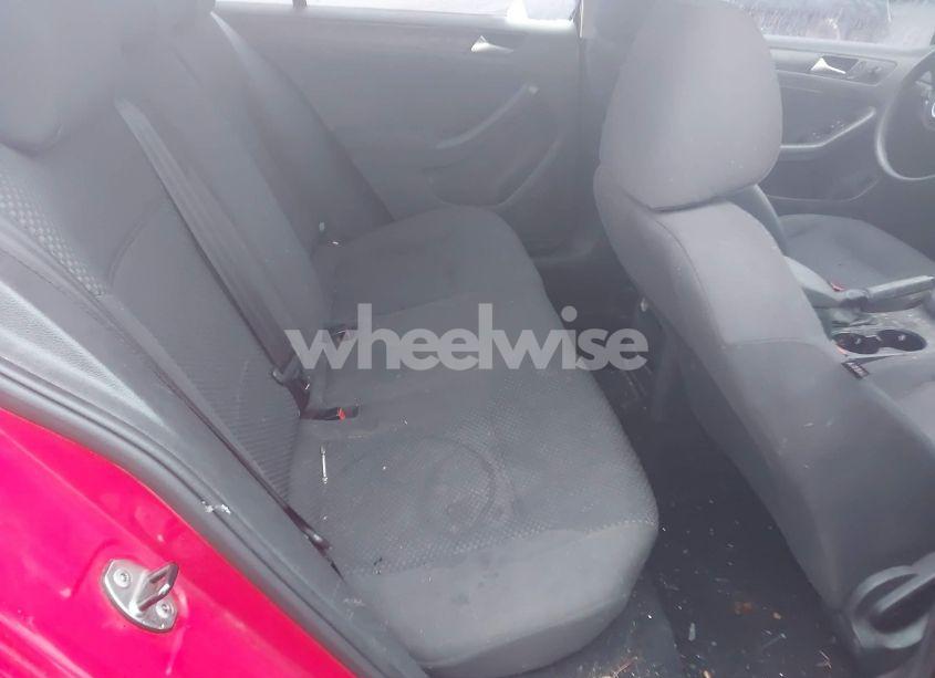 Photo 8 of 2012 Volkswagen Jetta 2.0L S (VIN 3VW1K7AJ4CM348624)