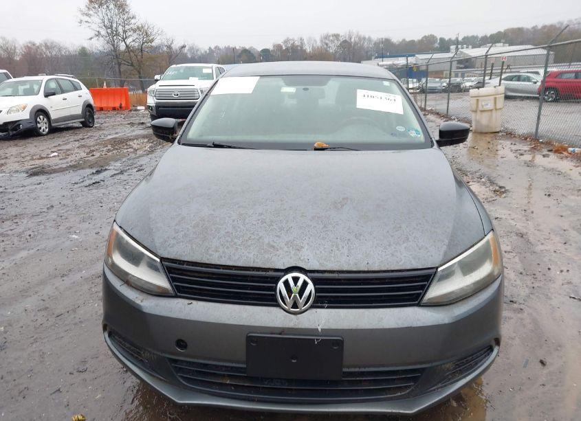 Photo 6 of 2013 Volkswagen Jetta 2.0L S (VIN 3VW1K7AJ4DM443461)