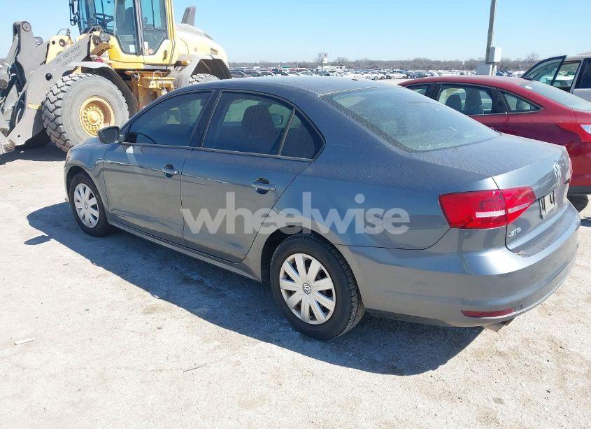 Photo 3 of 2015 Volkswagen Jetta 2.0L S (VIN 3VW1K7AJ4FM408423)