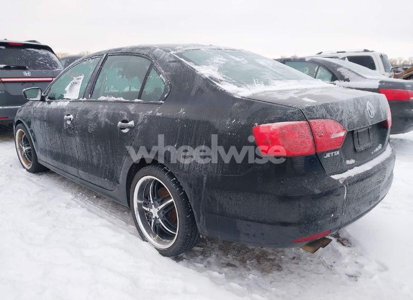 Photo 3 of 2012 Volkswagen Jetta 2.0L S (VIN 3VW1K7AJ6CM308237)