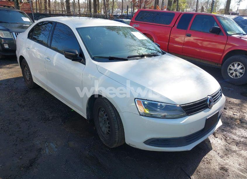 2012 Volkswagen Jetta 2.0L S (VIN 3VW1K7AJ6CM428362) main photo