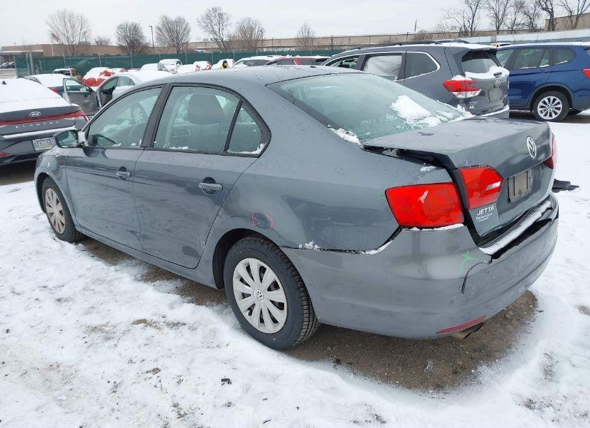 Photo 3 of 2011 Volkswagen Jetta 2.0L S (VIN 3VW1K7AJ7BM055735)