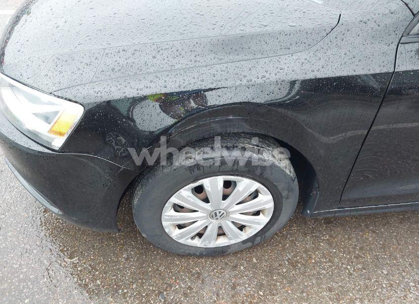 Photo 17 of 2013 Volkswagen Jetta 2.0L S (VIN 3VW1K7AJ8DM385984)