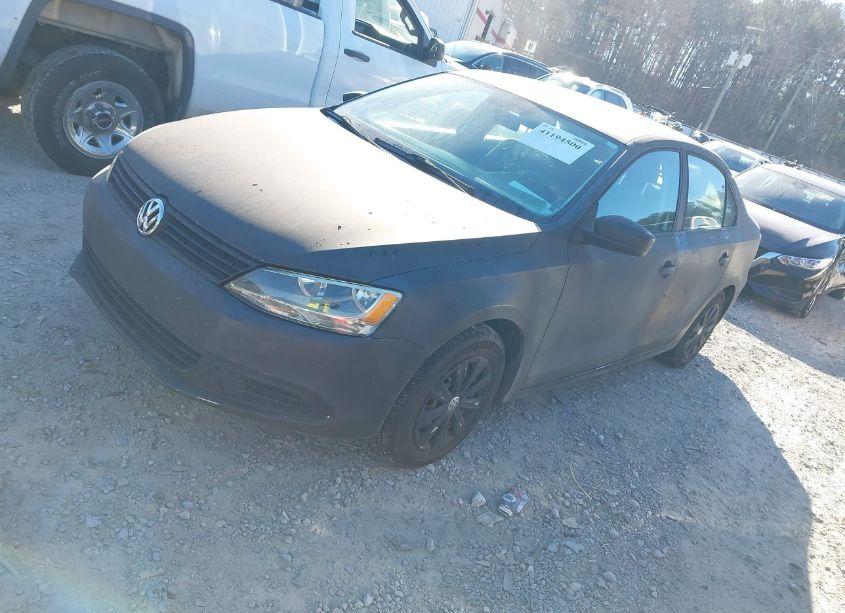 Photo 2 of 2014 Volkswagen Jetta 2.0L S (VIN 3VW1K7AJ8EM445392)