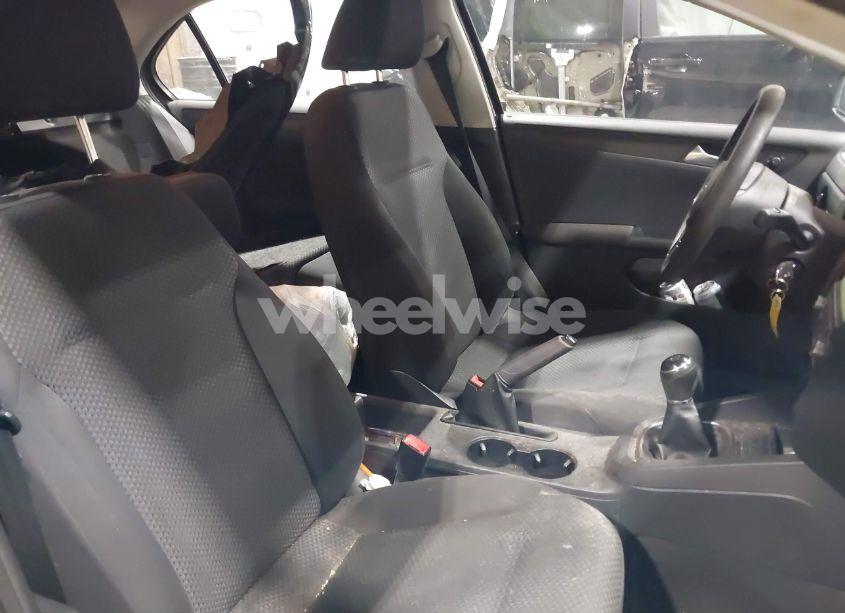 Photo 8 of 2012 Volkswagen Jetta 2.0L S (VIN 3VW1K7AJ9CM472825)