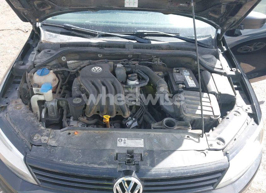 Photo 10 of 2012 Volkswagen Jetta 2.0L S (VIN 3VW1K7AJXCM353455)