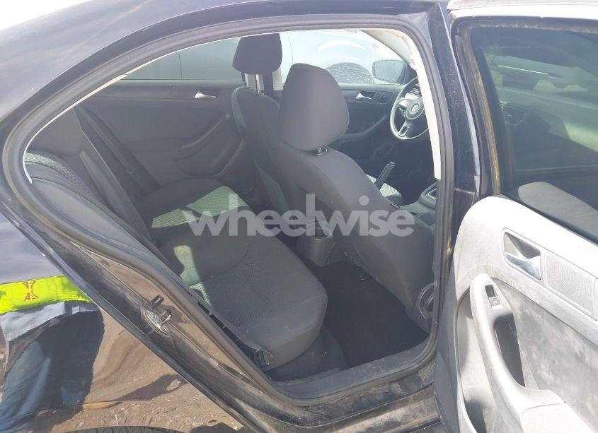 Photo 8 of 2012 Volkswagen Jetta 2.0L S (VIN 3VW1K7AJXCM353455)