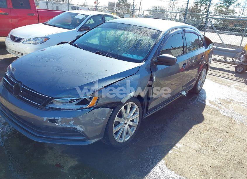 Photo 2 of 2015 Volkswagen Jetta 2.0L S (VIN 3VW1K7AJXFM357980)