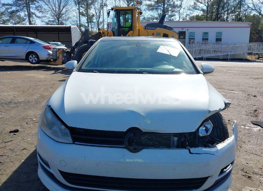 Photo 12 of 2015 Volkswagen Golf TSI SE 4-DOOR (VIN 3VW217AU0FM004844)