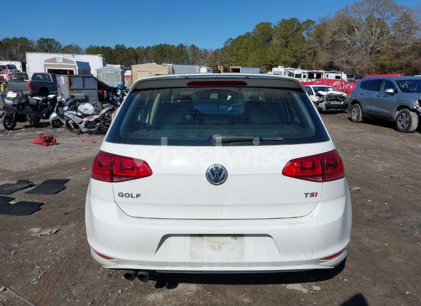 Photo 16 of 2015 Volkswagen Golf TSI SE 4-DOOR (VIN 3VW217AU0FM004844)