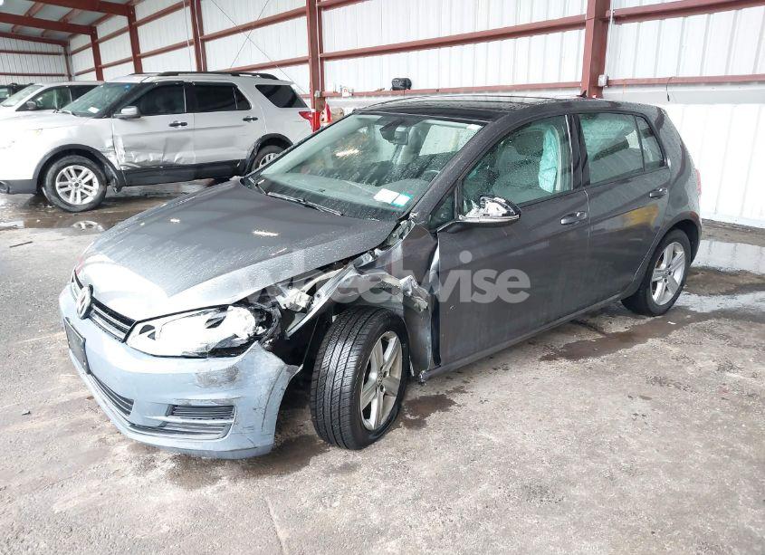 Photo 2 of 2017 Volkswagen Golf TSI S 4-DOOR/TSI SE 4-DOOR/TSI SEL 4-DOOR/TSI WOLFSBURG EDITION 4-DOOR (VIN 3VW217AU0HM015992)