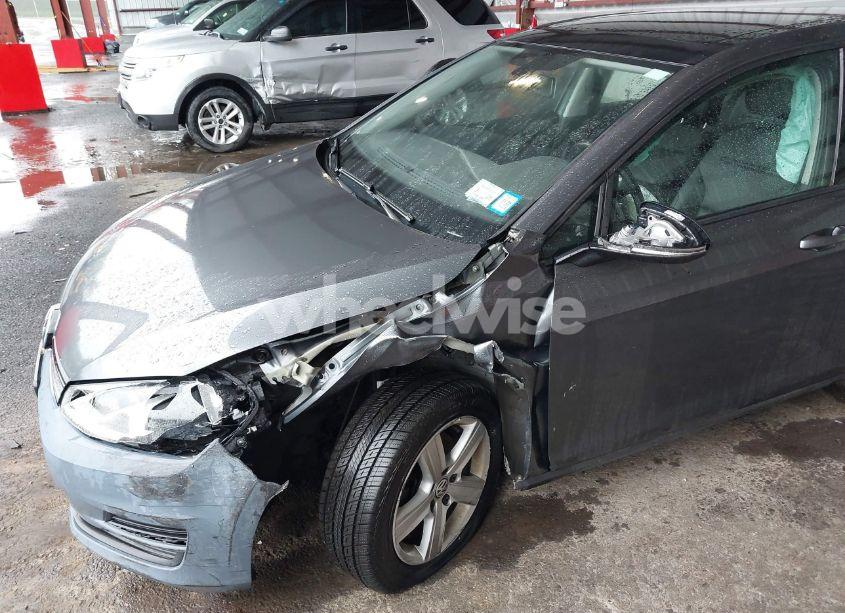 Photo 6 of 2017 Volkswagen Golf TSI S 4-DOOR/TSI SE 4-DOOR/TSI SEL 4-DOOR/TSI WOLFSBURG EDITION 4-DOOR (VIN 3VW217AU0HM015992)