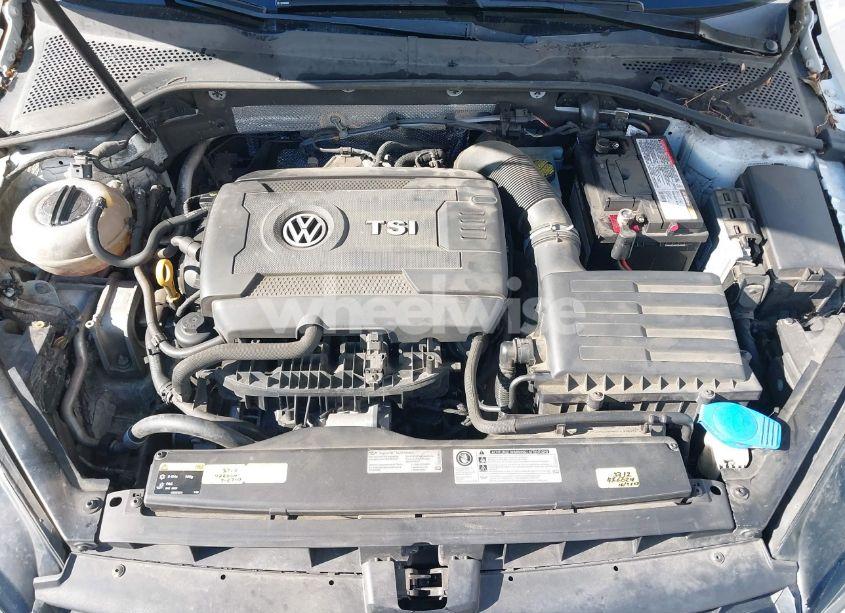Photo 10 of 2015 Volkswagen Golf TSI SE 4-DOOR (VIN 3VW217AU1FM025251)