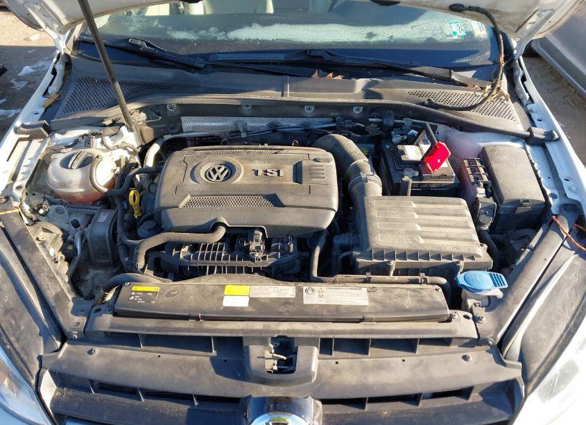 Photo 10 of 2015 Volkswagen Golf TSI S 4-DOOR (VIN 3VW217AU1FM029073)