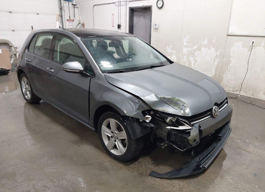 2017 Volkswagen Golf TSI S 4-DOOR/TSI SE 4-DOOR/TSI SEL 4-DOOR/TSI WOLFSBURG EDITION 4-DOOR (VIN 3VW217AU1HM015984) main photo