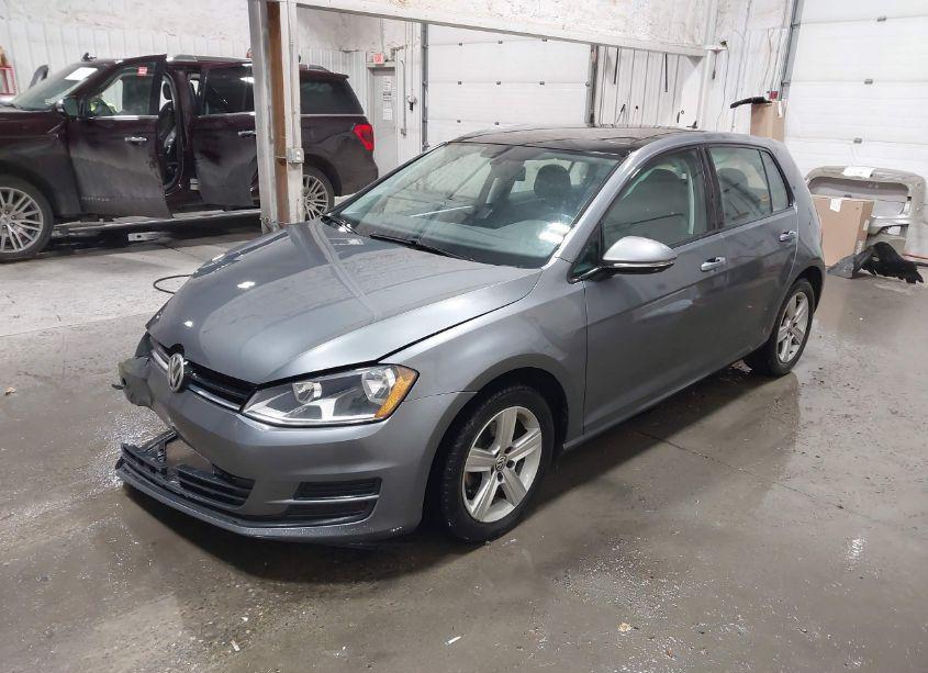 Photo 2 of 2017 Volkswagen Golf TSI S 4-DOOR/TSI SE 4-DOOR/TSI SEL 4-DOOR/TSI WOLFSBURG EDITION 4-DOOR (VIN 3VW217AU1HM015984)