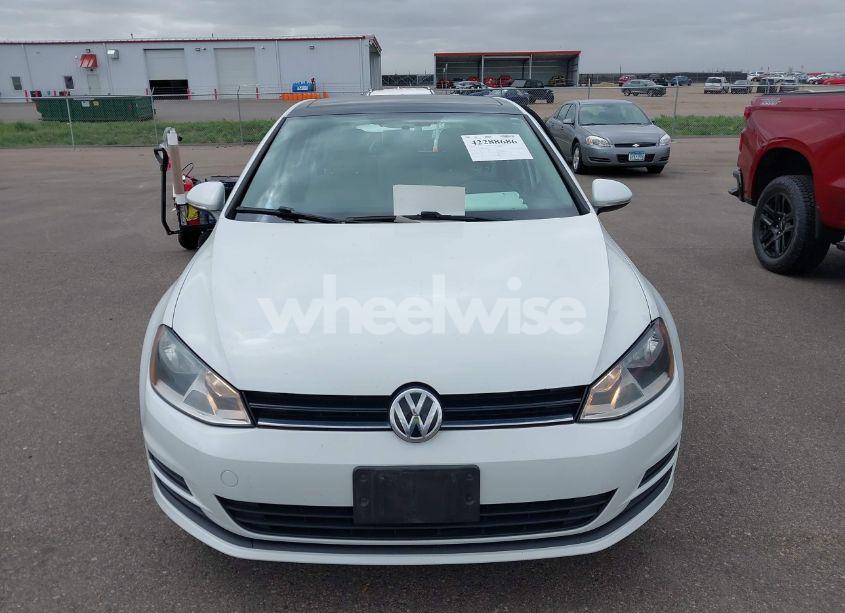 Photo 12 of 2015 Volkswagen Golf TSI S 4-DOOR (VIN 3VW217AU2FM032970)