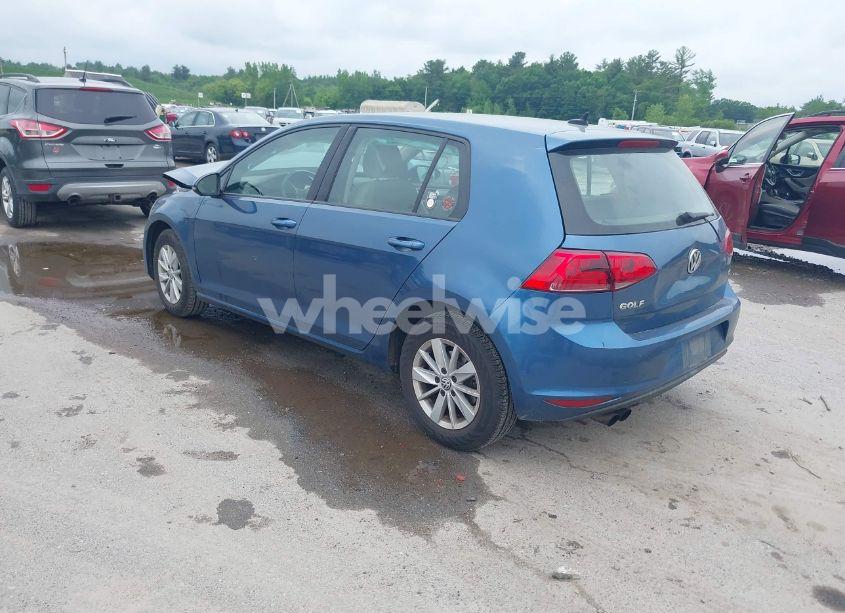 Photo 3 of 2015 Volkswagen Golf TSI S 4-DOOR (VIN 3VW217AU2FM039322)