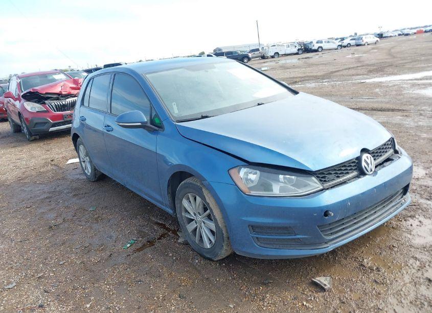2016 Volkswagen Golf TSI S 4-DOOR (VIN 3VW217AU2GM039869) main photo
