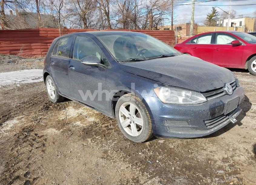 2017 Volkswagen Golf TSI S 4-DOOR/TSI SE 4-DOOR/TSI SEL 4-DOOR/TSI WOLFSBURG EDITION 4-DOOR (VIN 3VW217AU2HM009028) main photo