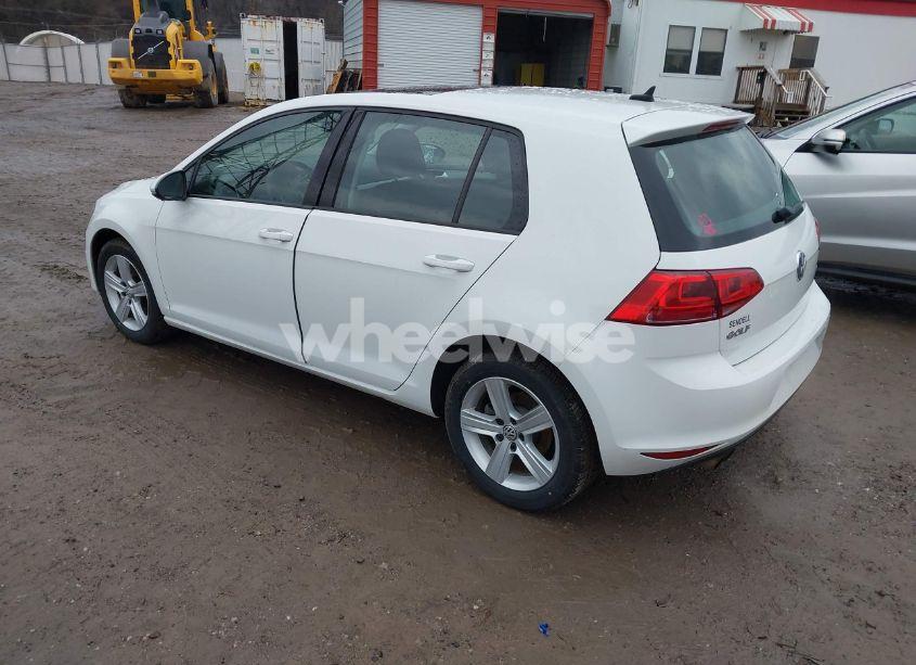 Photo 3 of 2017 Volkswagen Golf TSI S 4-DOOR/TSI SE 4-DOOR/TSI SEL 4-DOOR/TSI WOLFSBURG EDITION 4-DOOR (VIN 3VW217AU2HM019610)