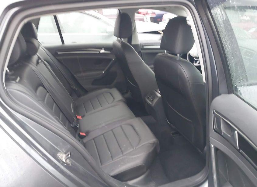 Photo 8 of 2017 Volkswagen Golf TSI S 4-DOOR/TSI SE 4-DOOR/TSI SEL 4-DOOR/TSI WOLFSBURG EDITION 4-DOOR (VIN 3VW217AU2HM039792)