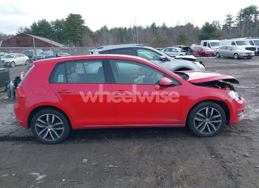 Photo 13 of 2017 Volkswagen Golf TSI S 4-DOOR/TSI SE 4-DOOR/TSI SEL 4-DOOR/TSI WOLFSBURG EDITION 4-DOOR (VIN 3VW217AU2HM040103)