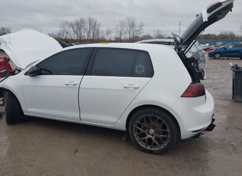 Photo 13 of 2017 Volkswagen Golf TSI S 4-DOOR/TSI SE 4-DOOR/TSI SEL 4-DOOR/TSI WOLFSBURG EDITION 4-DOOR (VIN 3VW217AU2HM071335)