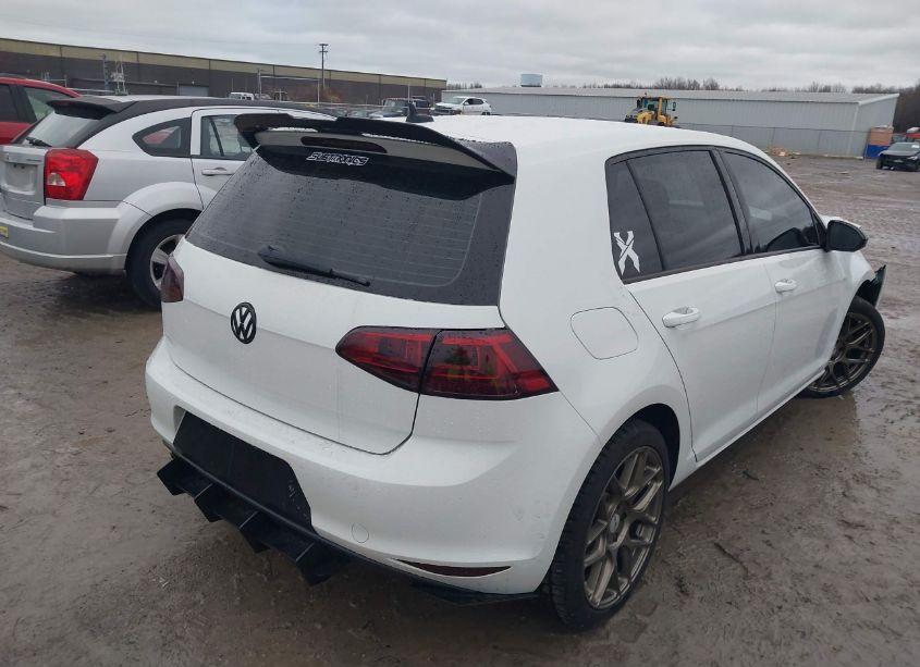 Photo 4 of 2017 Volkswagen Golf TSI S 4-DOOR/TSI SE 4-DOOR/TSI SEL 4-DOOR/TSI WOLFSBURG EDITION 4-DOOR (VIN 3VW217AU2HM071335)