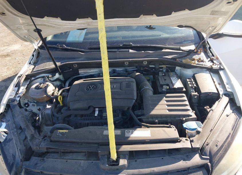 Photo 10 of 2015 Volkswagen Golf TSI S 4-DOOR (VIN 3VW217AU3FM009388)